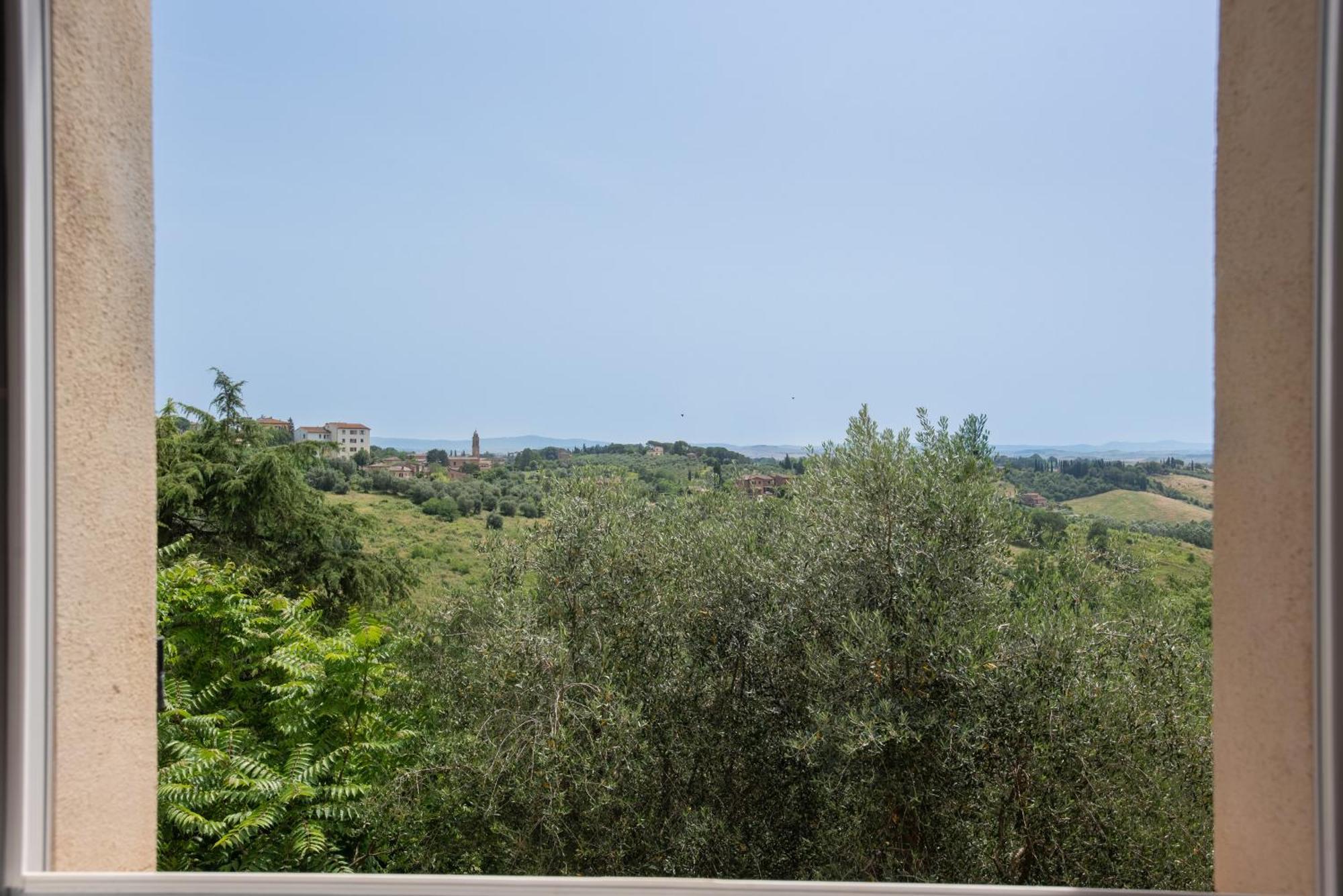 Porta Romana Elegant Apartments With Private Parking! Siena Luaran gambar